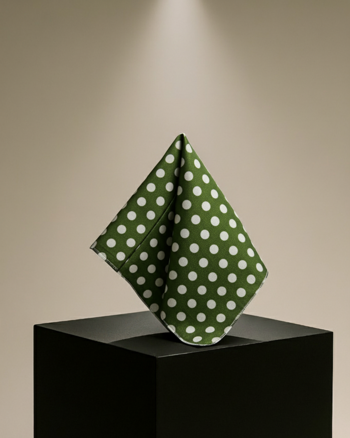 OLIVE DOT POCKET SQUARE (13 - 13 INCHES)